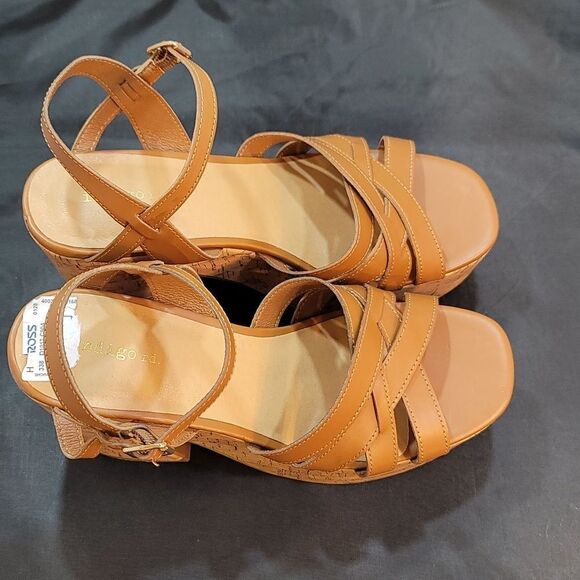 BRAND NEW INDIGO OPEN-TOE BLOCK HEEL SANDAL - Picture 12 of 16